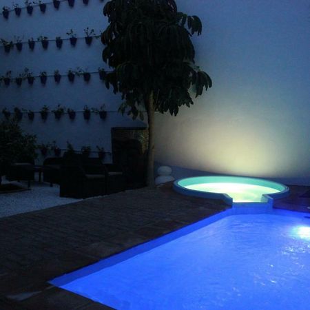 Apartamentos Casa-Patio Las Palmeras قرطبة المظهر الخارجي الصورة